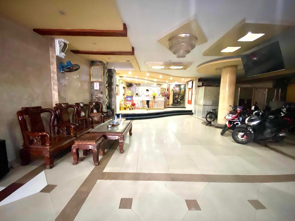 Oyo-253谭哈酒店 胡志明市 外观 照片